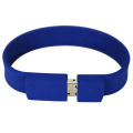 bracelet en caoutchouc de silicone avec clé USB